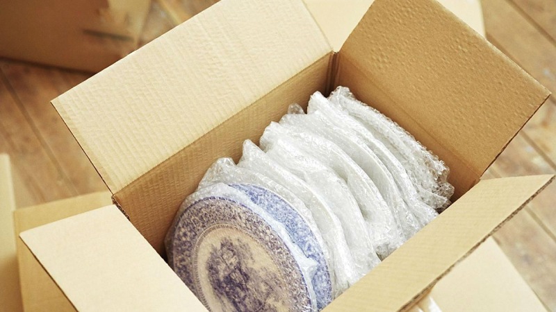 Pack Plates Vertically